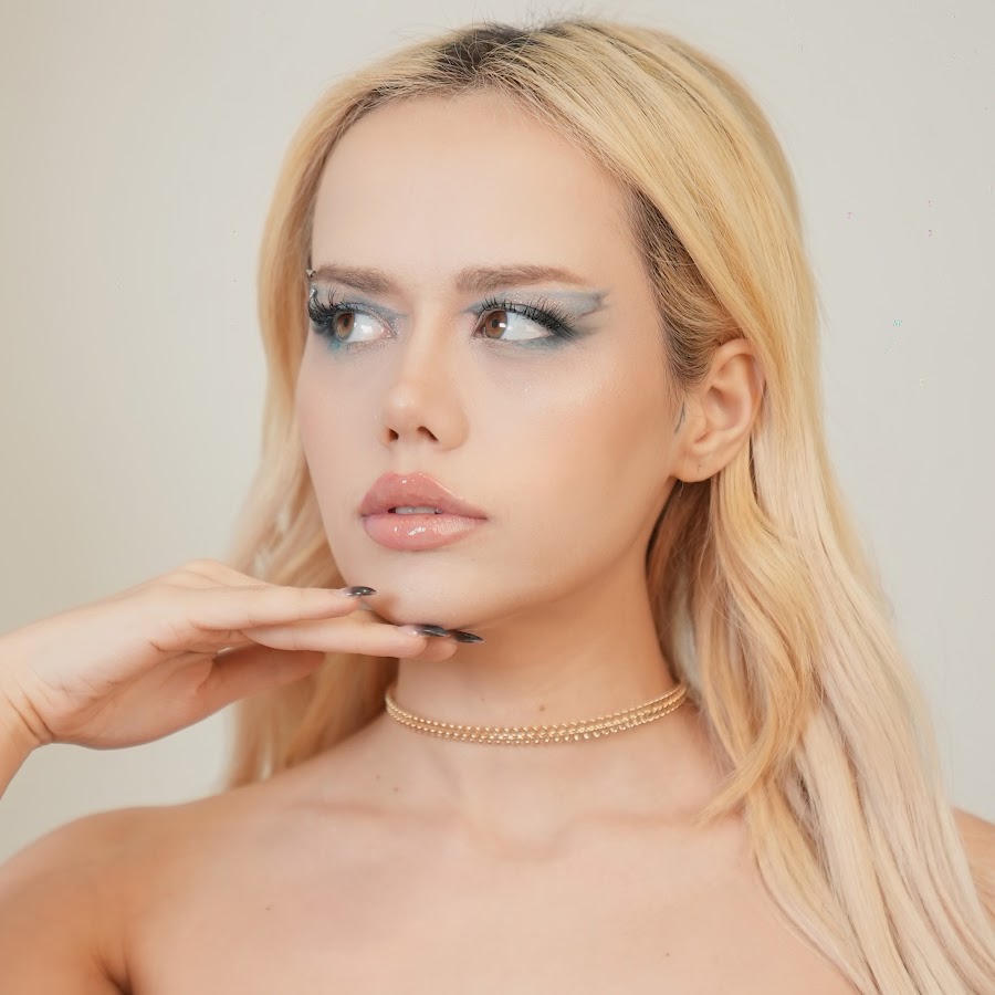 Gamze Karta fotoğrafı