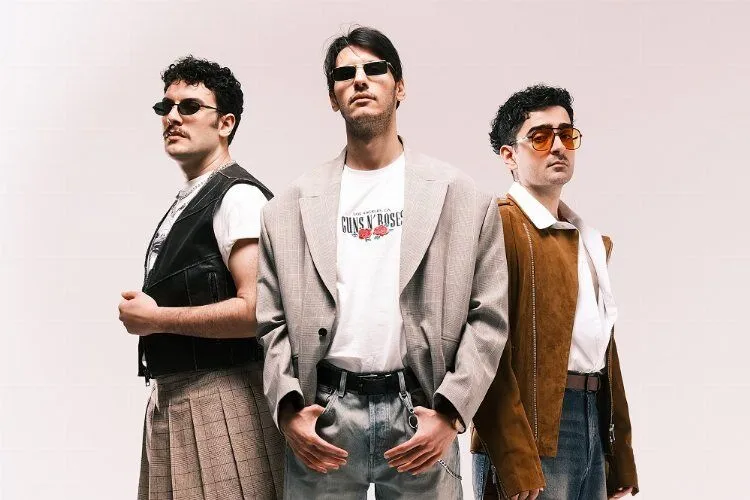 Dolu Kadehi Ters Tut & Can Ozan fotoğrafı