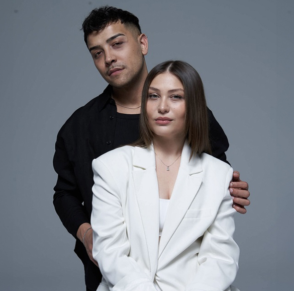 Sıla Şahin & Samet Kardeşler fotoğrafı