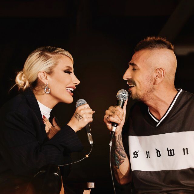 İrem Derici & Onurr