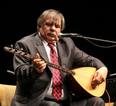 Arif Sağ fotoğrafı